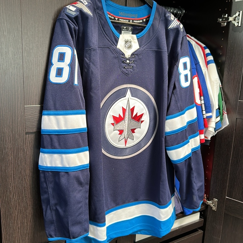 Kyle Connor Winnipeg Jets Fanatics Home Premium Jersey - Navy - Picture 3 of 7